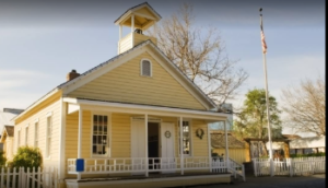 The Old Sacramento Schoolhouse logo